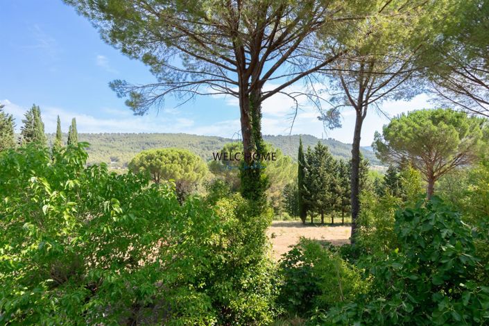 Image No.20-5 Bed House for sale