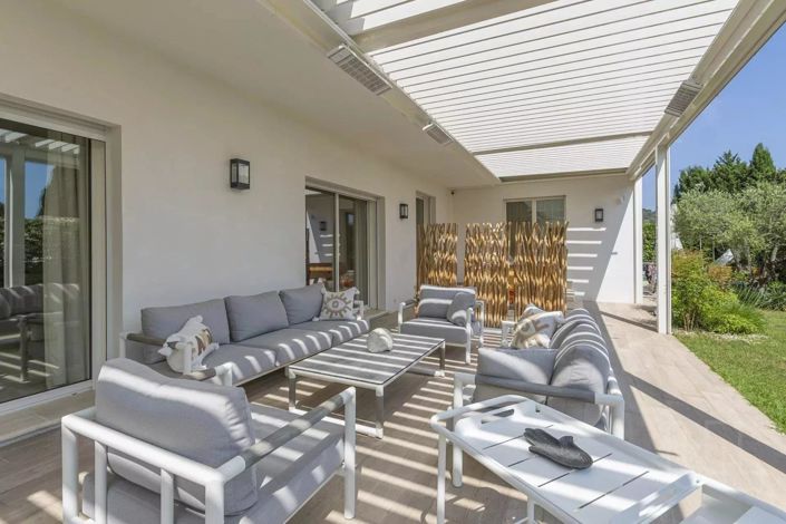 Image No.4-4 Bed House for sale