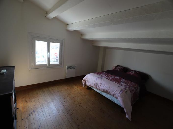 Image No.6-2 Bed House for sale