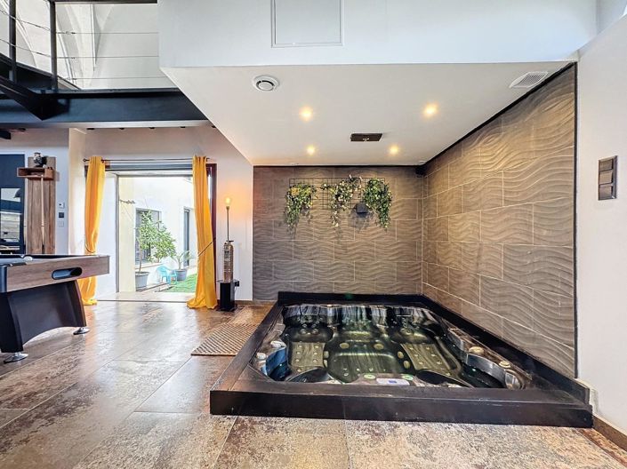 Image No.6-3 Bed House for sale