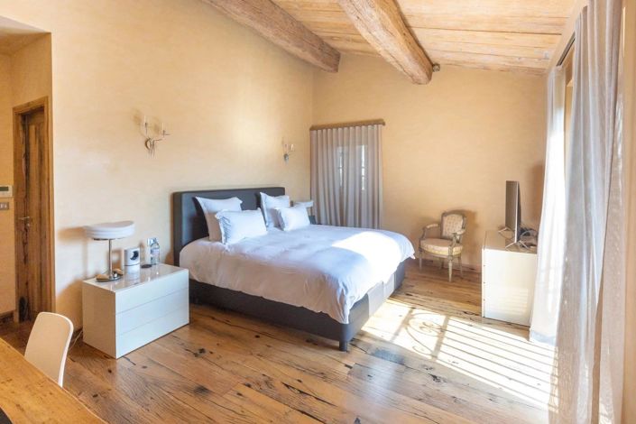 Image No.4-5 Bed House for sale