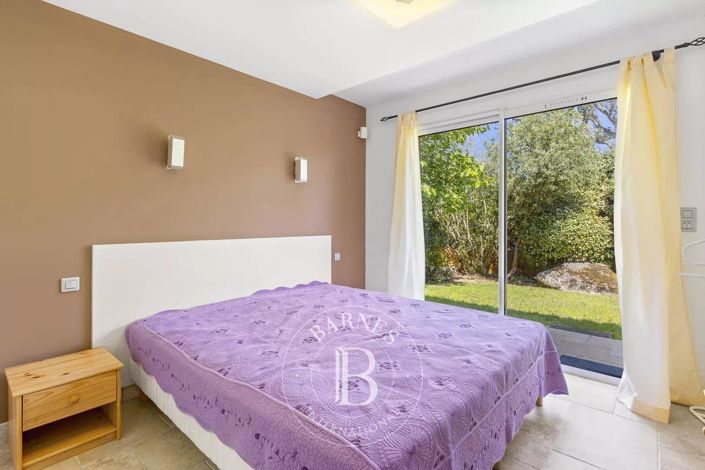 Image No.11-4 Bed House for sale