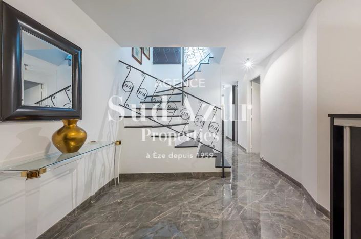 Image No.8-House for sale