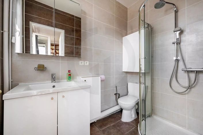 Image No.29-7 Bed House for sale