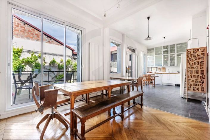 Image No.4-7 Bed House for sale