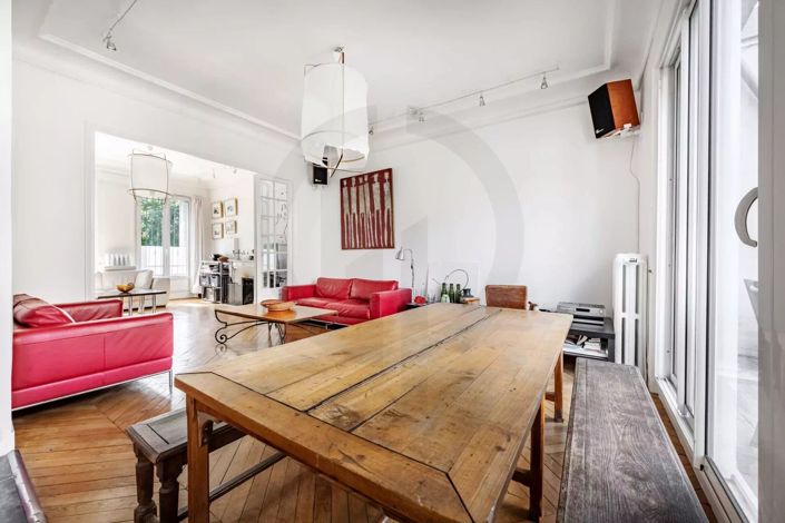 Image No.5-7 Bed House for sale