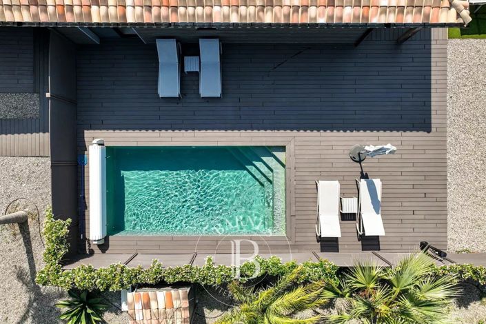 Image No.1-3 Bed House for sale