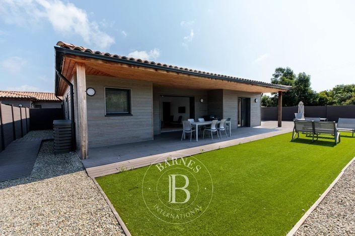 Image No.13-3 Bed House for sale