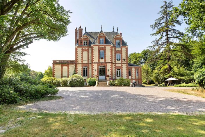 Image No.2-8 Bed House for sale