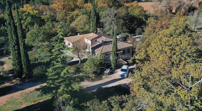 Image No.1-8 Bed House for sale