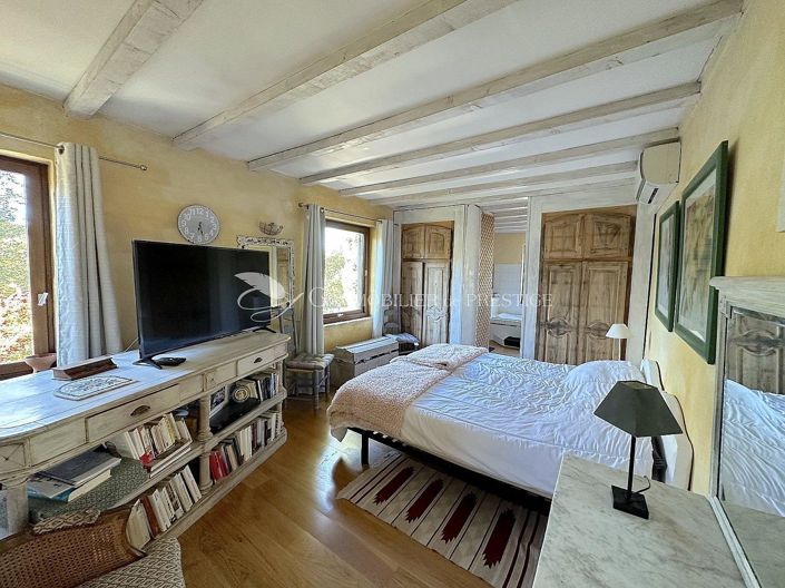 Image No.13-8 Bed House for sale