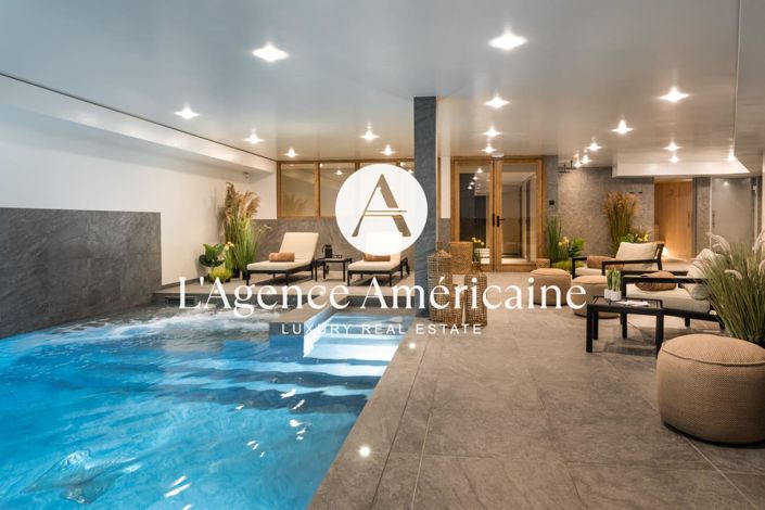 Image No.10-6 Bed Property for sale