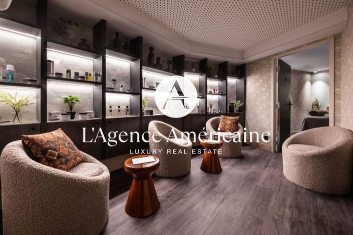 Image No.11-6 Bed Property for sale