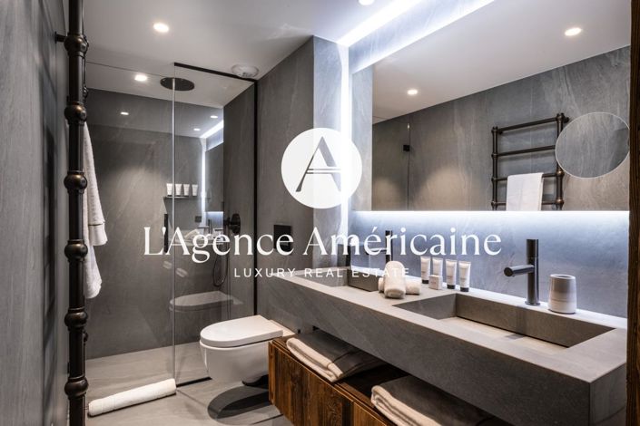 Image No.22-7 Bed Property for sale