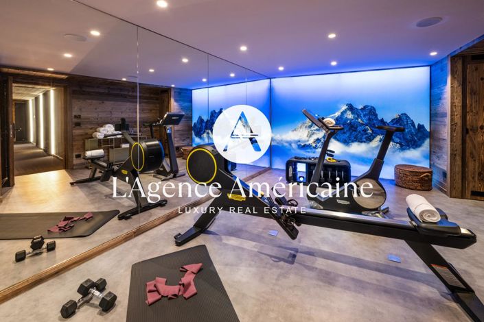 Image No.29-7 Bed Property for sale