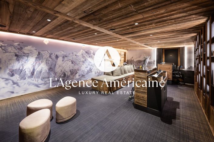 Image No.31-7 Bed Property for sale