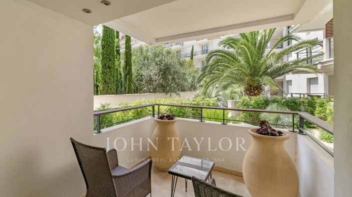 Image No.1-Appartement de 1 chambre à vendre à Cannes