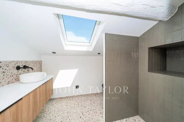 Image No.8-3 Bed Apartment for sale