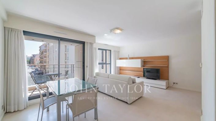 Image No.4-Propriété de 1 chambre à vendre à Cannes