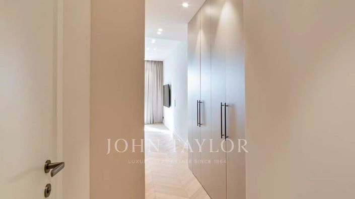 Image No.10-Propriété de 1 chambre à vendre à Cannes