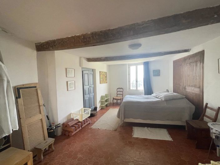 Image No.12-2 Bed House for sale