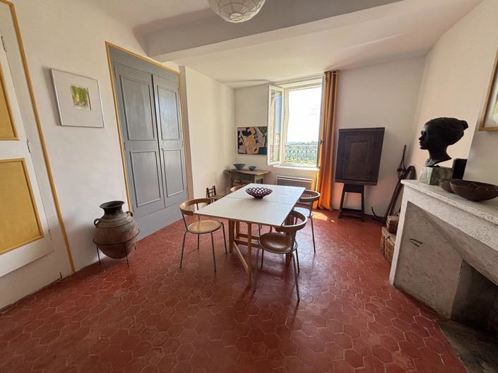 Image No.14-2 Bed House for sale