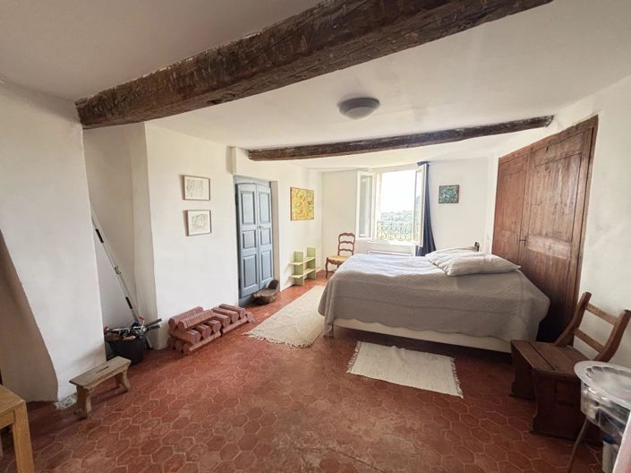 Image No.6-2 Bed House for sale