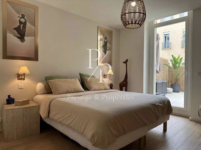 Image No.8-2 Bed Apartment for sale