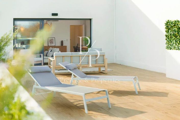 Image No.3-3 Bed Apartment for sale