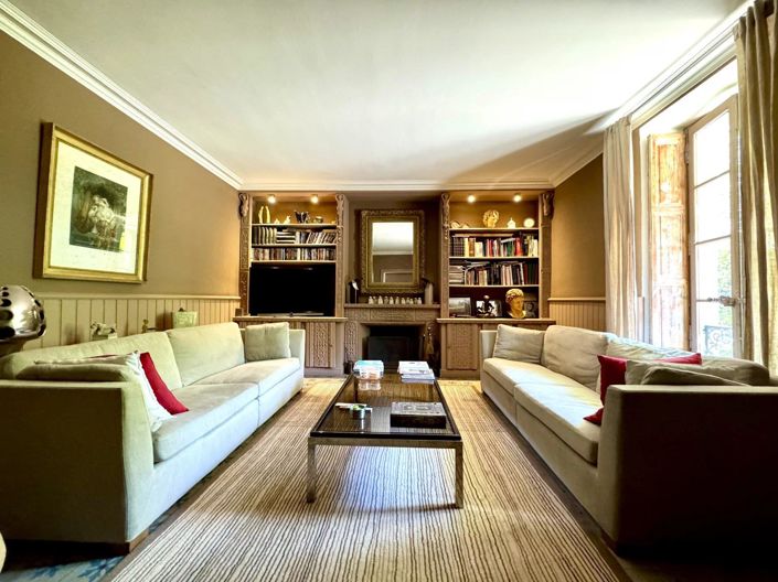 Image No.12-7 Bed House for sale