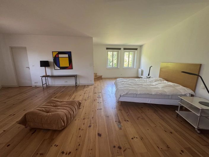 Image No.27-7 Bed House for sale