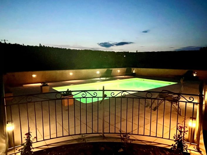 Image No.17-5 Bed House for sale