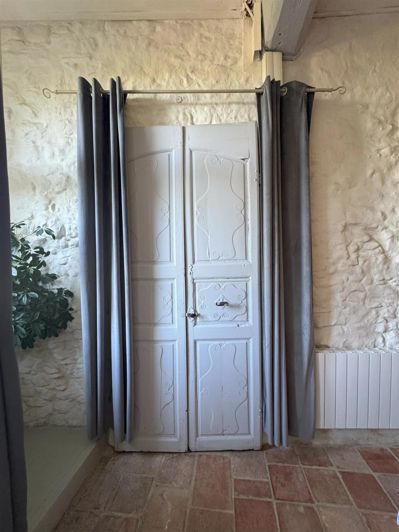 Image No.31-11 Bed House for sale