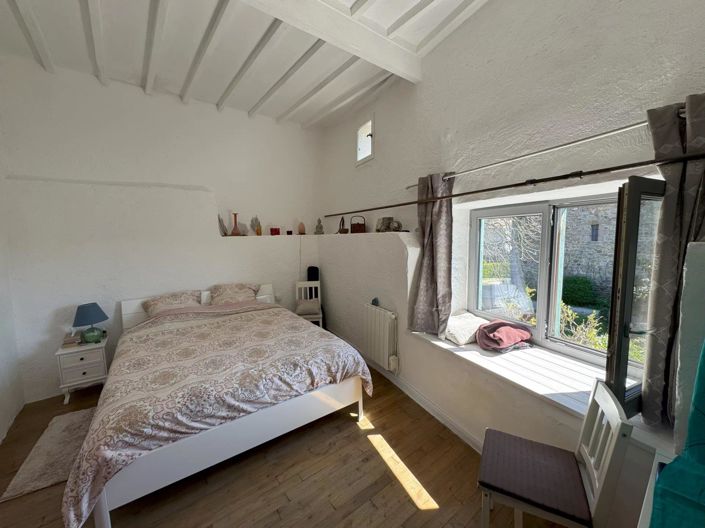 Image No.9-11 Bed House for sale