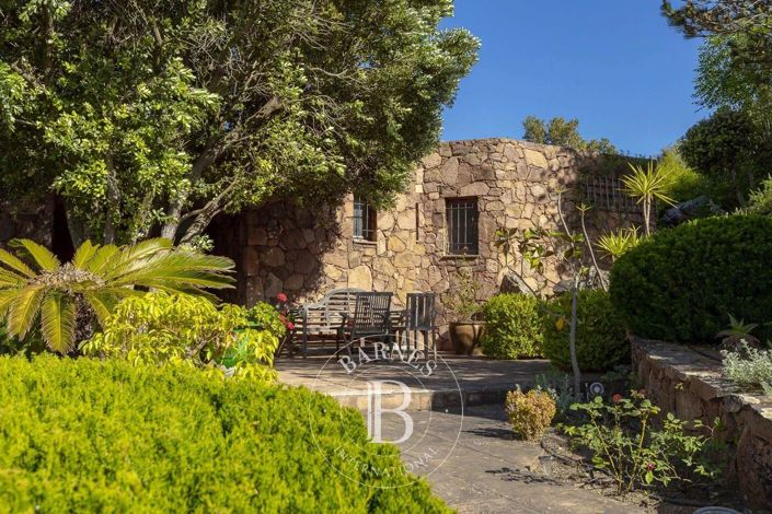 Image No.4-3 Bed House for sale