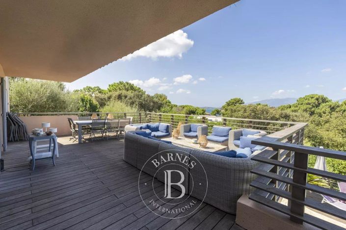 Image No.4-House for sale