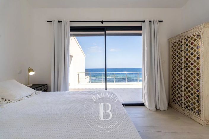 Image No.19-4 Bed House for sale