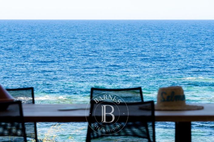 Image No.24-4 Bed House for sale