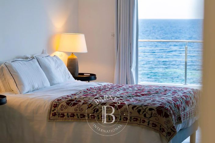 Image No.26-4 Bed House for sale