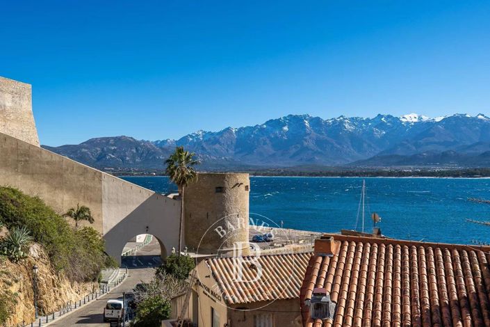 Image No.2-3 Bed Apartment for sale