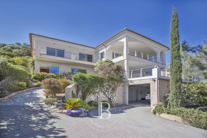 Image No.3-Maison de 7 chambres à vendre à Calvi