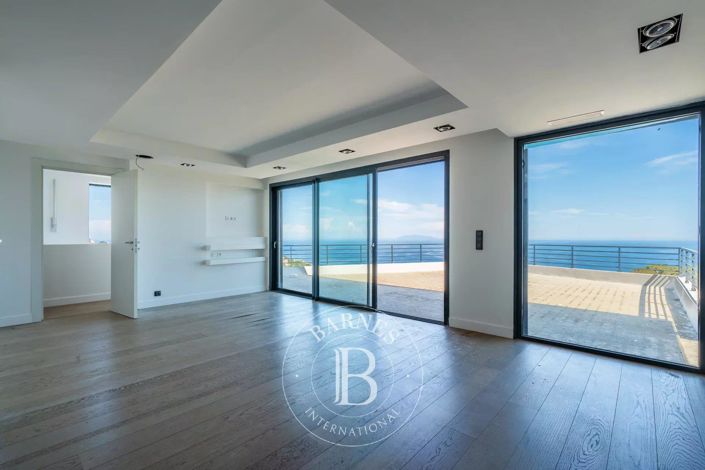 Image No.12-House for sale