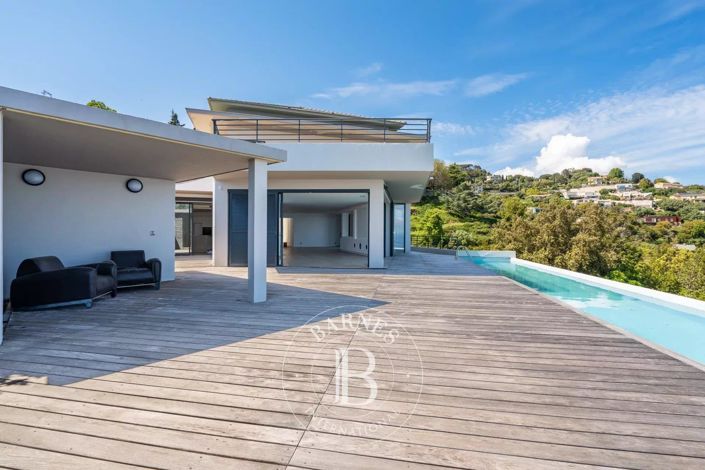 Image No.4-House for sale