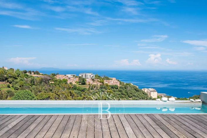 Image No.6-House for sale