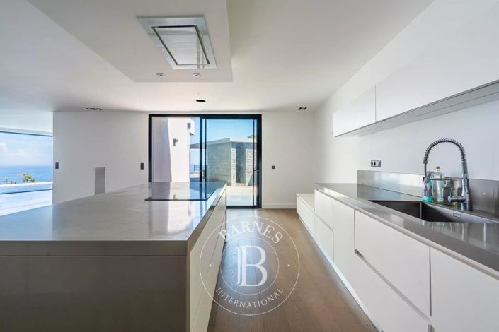 Image No.9-House for sale