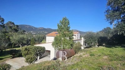 1 - Corsica, House
