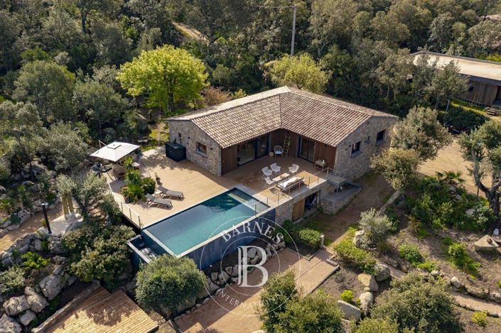 Image No.22-5 Bed House for sale