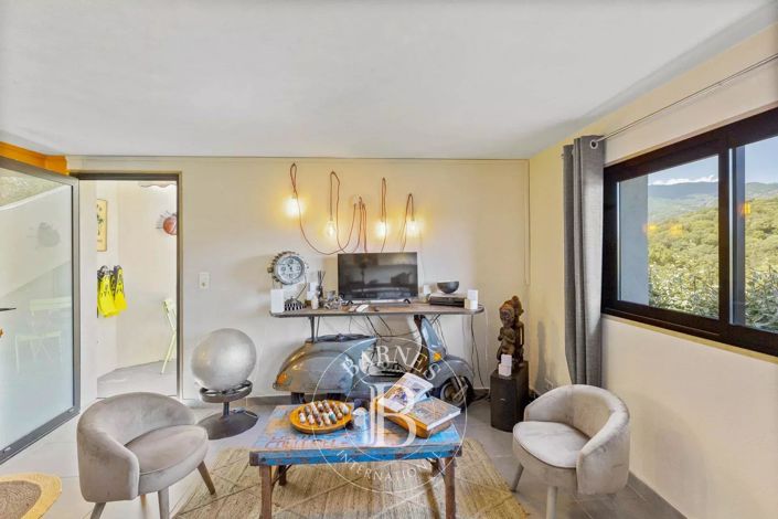 Image No.14-Maison de 5 chambres à vendre à Porto-Vecchio