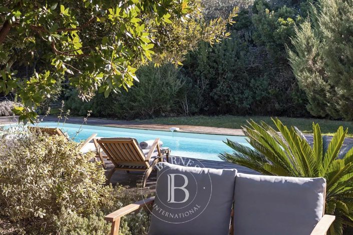 Image No.3-2 Bed House for sale