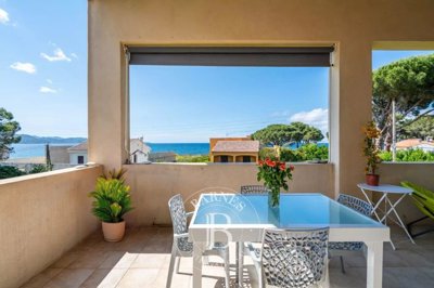 1 - Saint-Florent, House